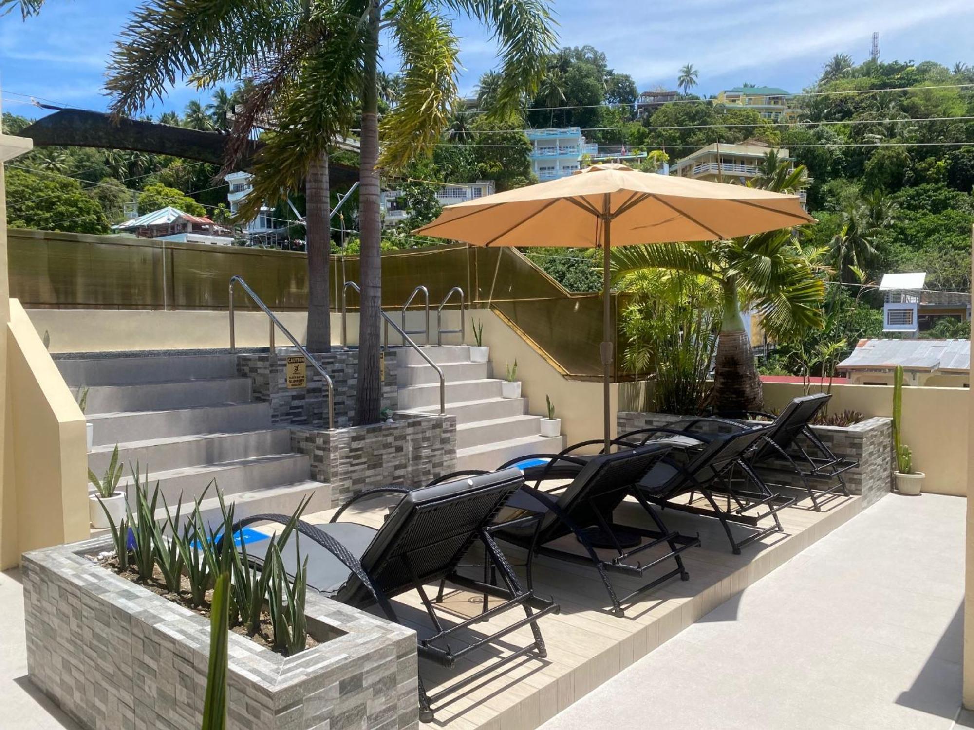 Papa Freds Beach Resort Puerto Galera Εξωτερικό φωτογραφία